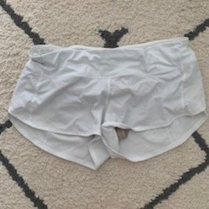 Lululemon Speed Up shorts Size 8 regular White